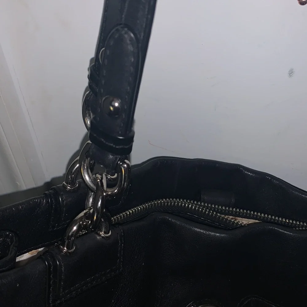 Black Coach purse - Picture 5 of 11